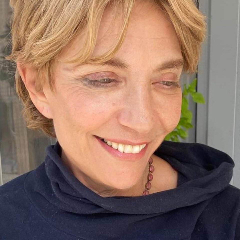 ολια λαζαριδου