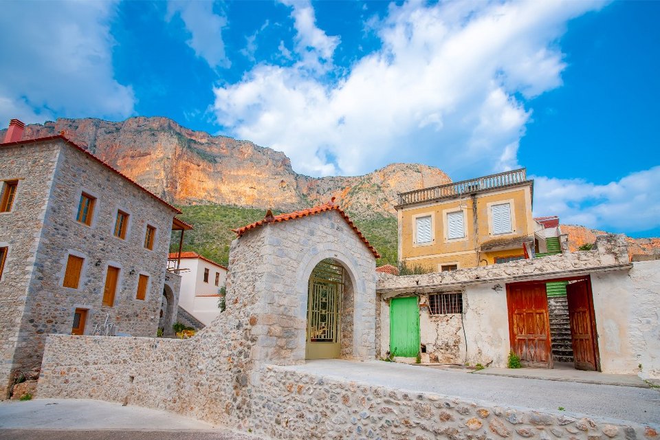 Τα σπίτια στο Λεωνίδιο/ Φωτογραφία: Shutterstock