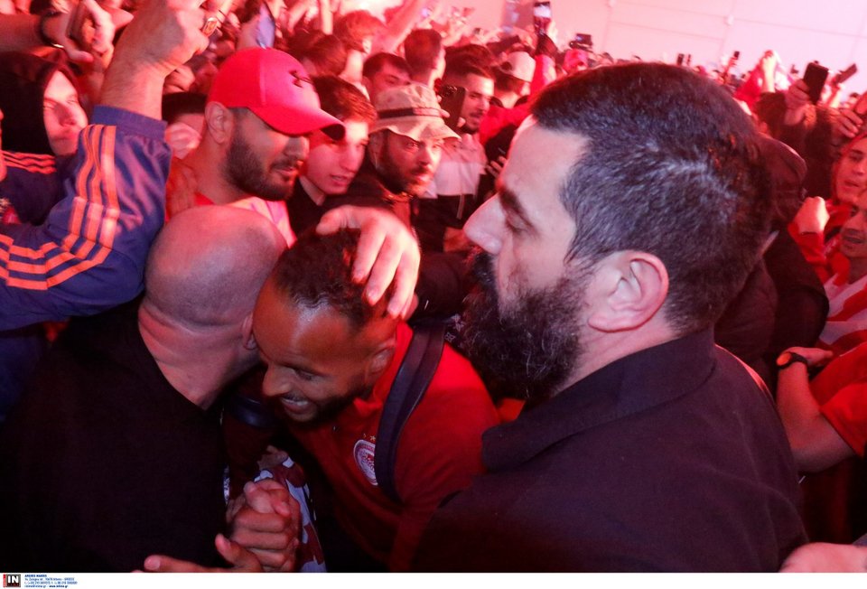 Ελ Αραμπί, ο αγαπημένος των φίλων του Ολυμπιακού