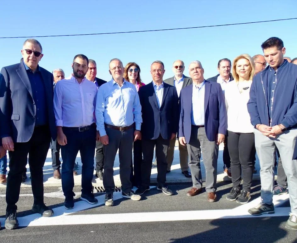 O Υπουργός Υποδομών και Μεταφορών, Χρήστος Σταϊκούρας στην τελετή παράδοσης της γέφυρας