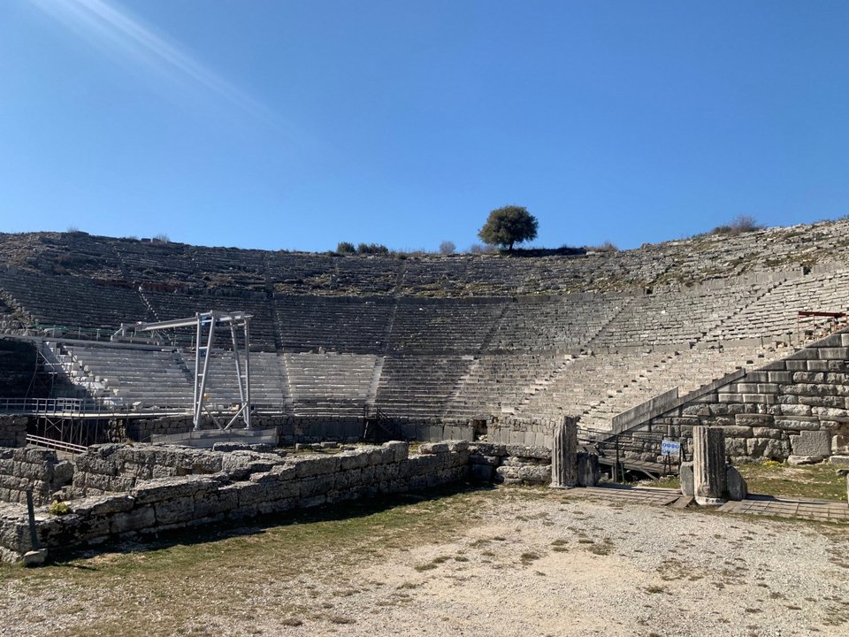 Το αποκατεστημένο Αρχαίο Θέατρο Δωδώνης