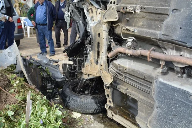 troxaio sti veroia dyo nekres 2.JPG