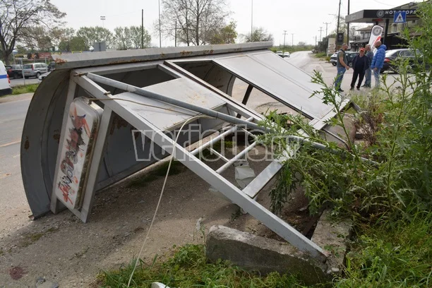 troxaio sti veroia dyo nekres 4.JPG