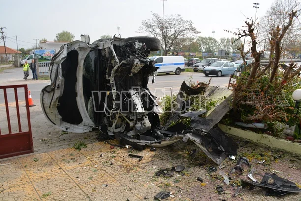 troxaio sti veroia dyo nekres 9.JPG