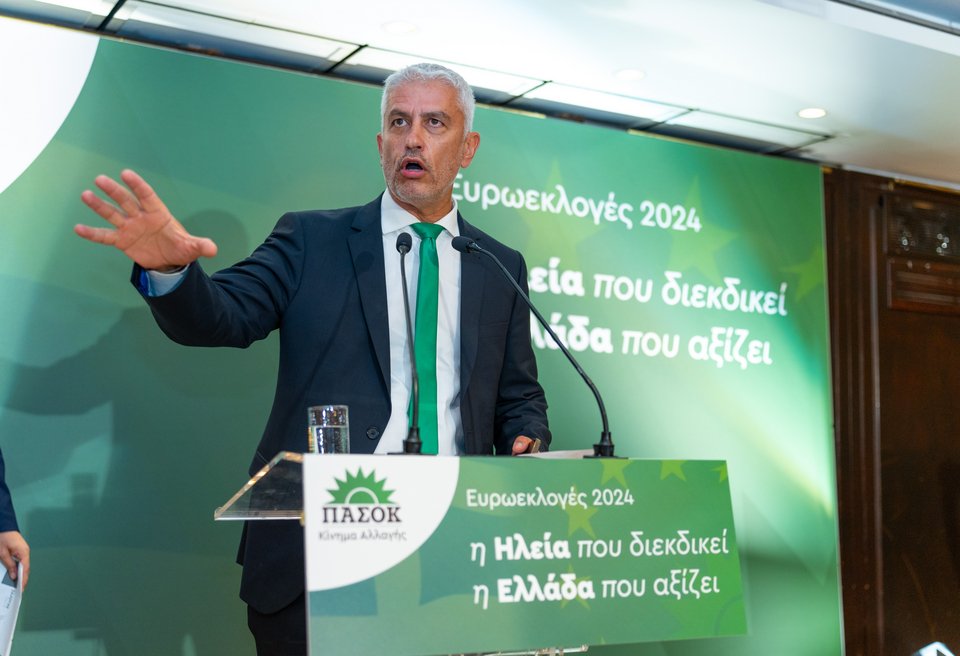 Γιώργος Καλλιακμάνης