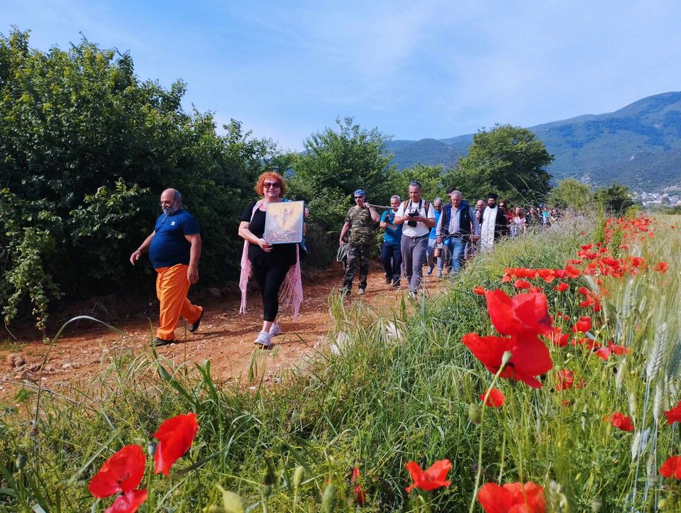 Λιτανευτική πορεια στη φύση