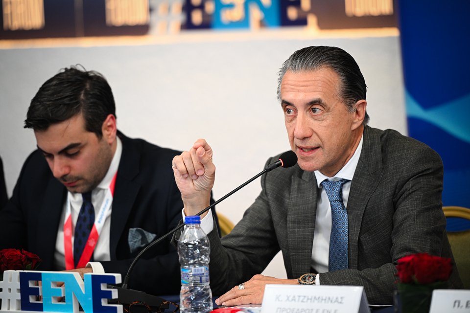 Ο Πρόεδρος ΕΕΝΕ Κρίστιαν Χατζημηνάς κατά την τοποθέτησή του
