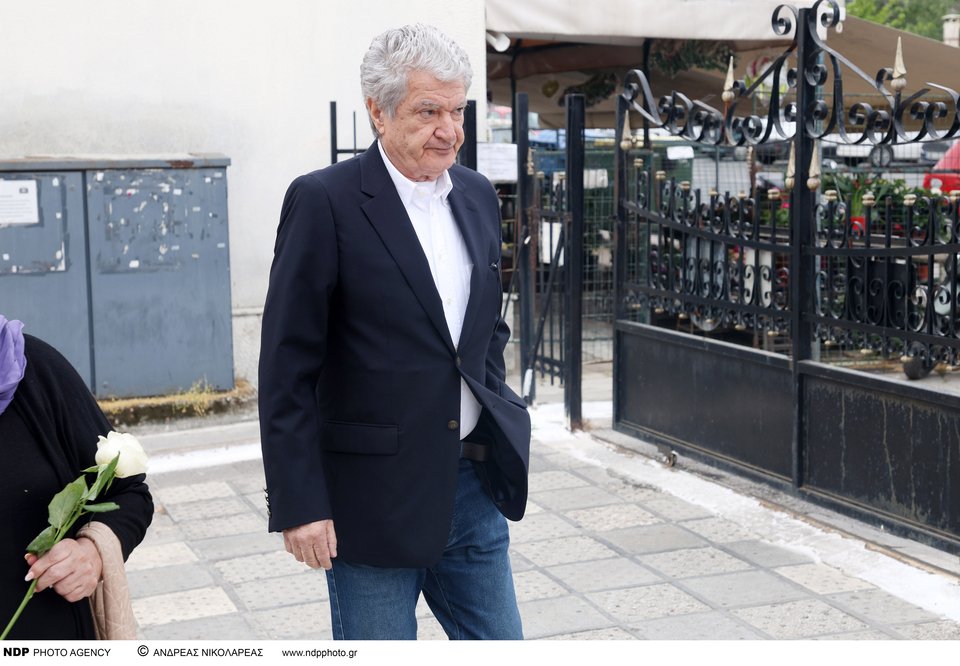 Ρήγας Αξελός