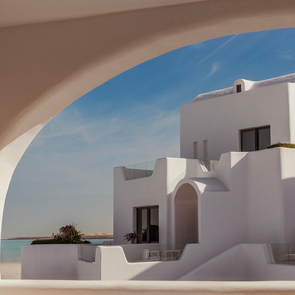 Anantara Santorini Abu Dhabi