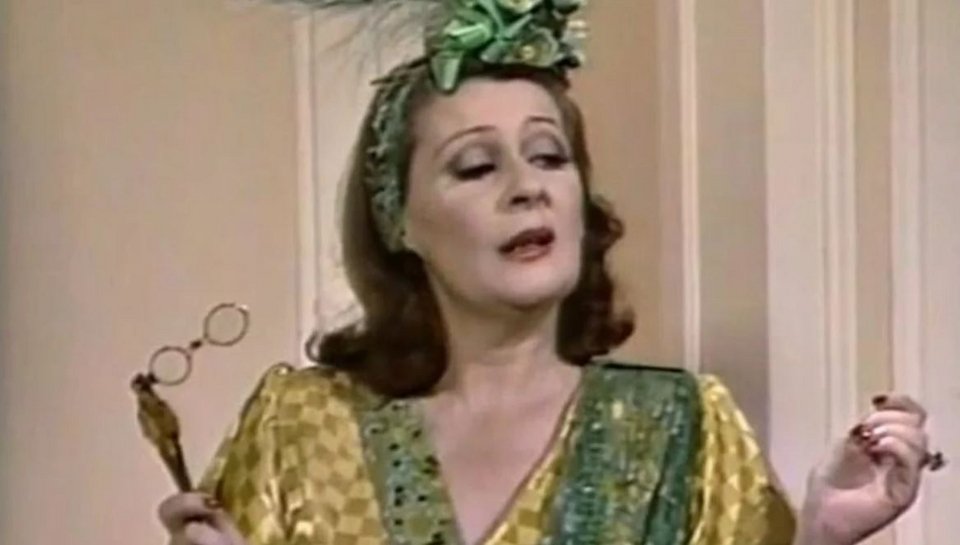 Η Άννα Παναγιωτοπούλου ως Μαντάμ Σουσού