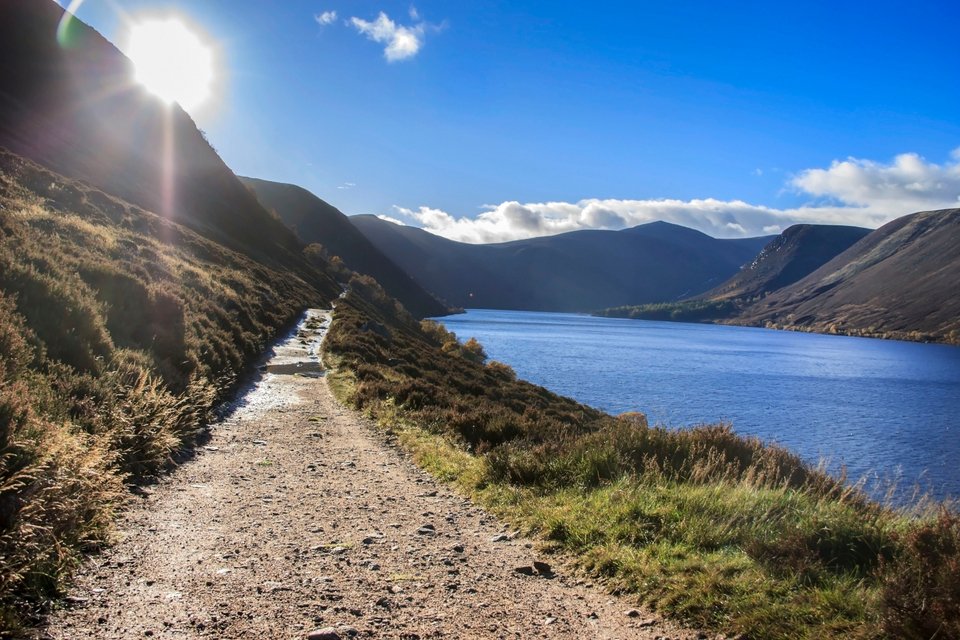 Loch Muick στο Εθνικό Πάρκο Cairngorms, μέρος του North East 250