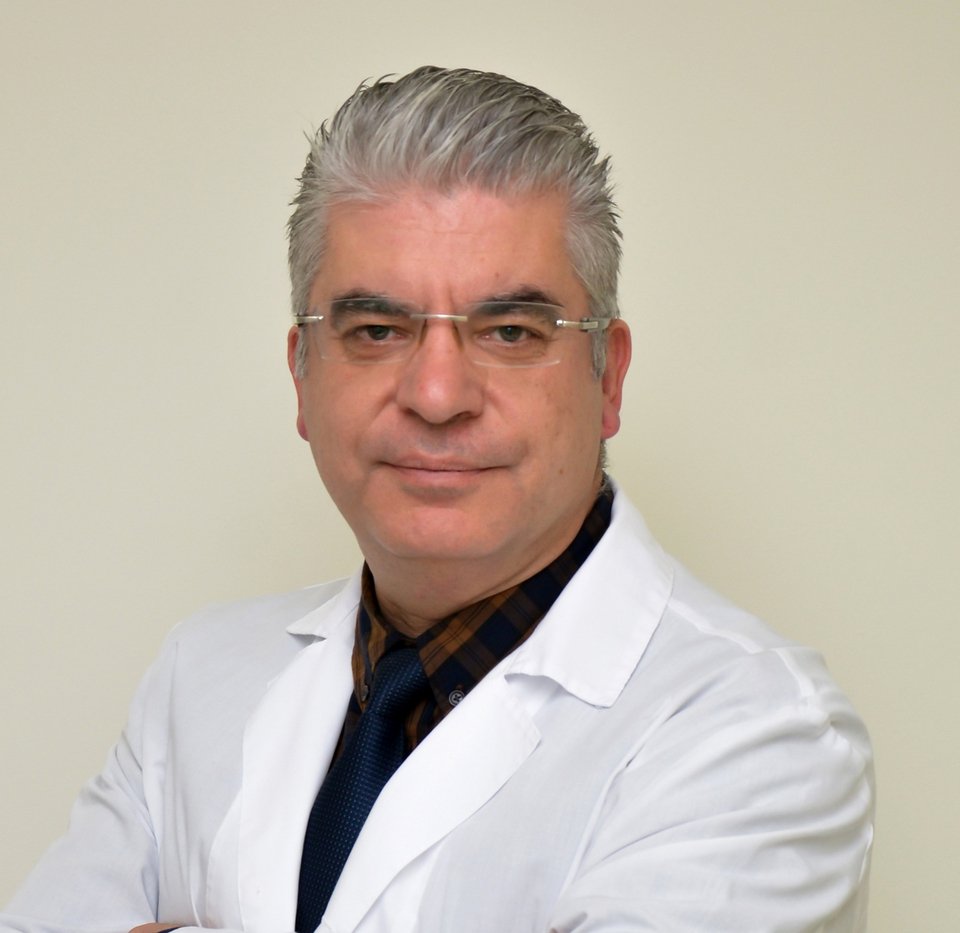 Ο Δρ. Γεώργιος Πετσίνης