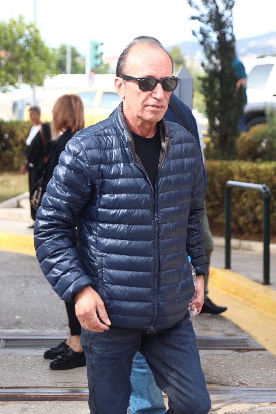 Ο Άκης Τουρκογιώργης στην κηδεία του αδελφού του Αντώνη Τουρκογιώργη -Φωτογραφία: Eurokinissi/ΓΙΑΝΝΗΣ ΠΑΝΑΓΟΠΟΥΛΟΣ