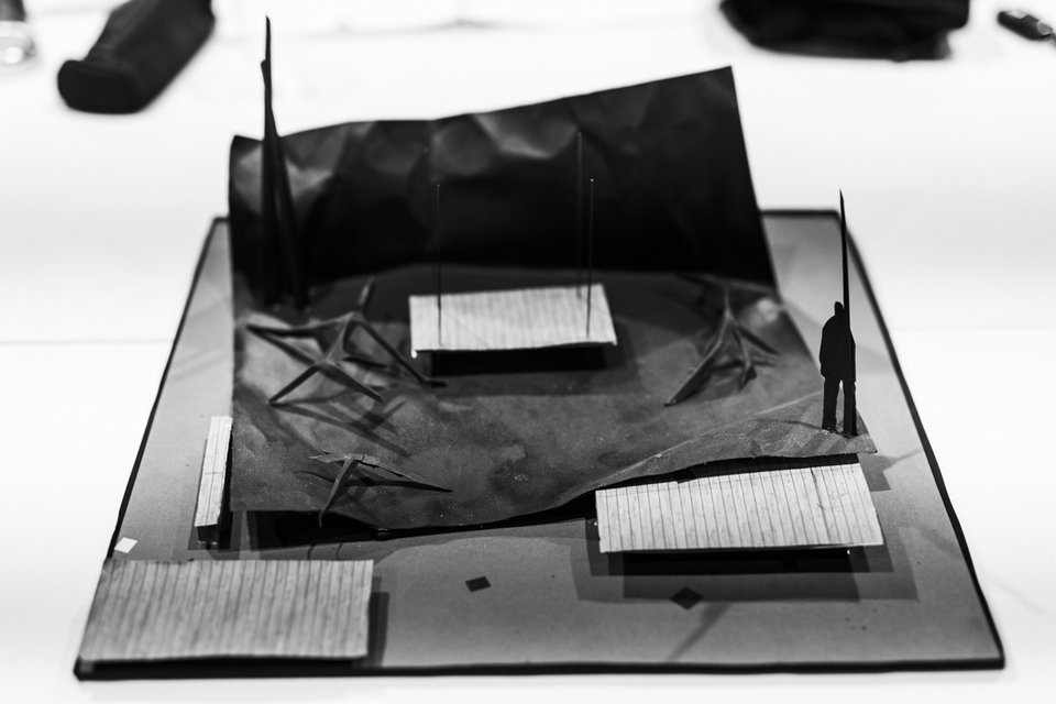 Πρώτη «γευση» απο το σκηνικό 