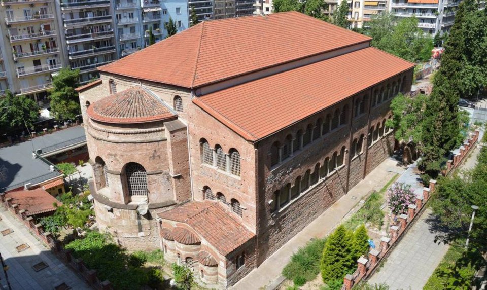 Ο ναός έχει μήκος περίπου 52μ., πλάτος 32μ. και ύψος 14μ.