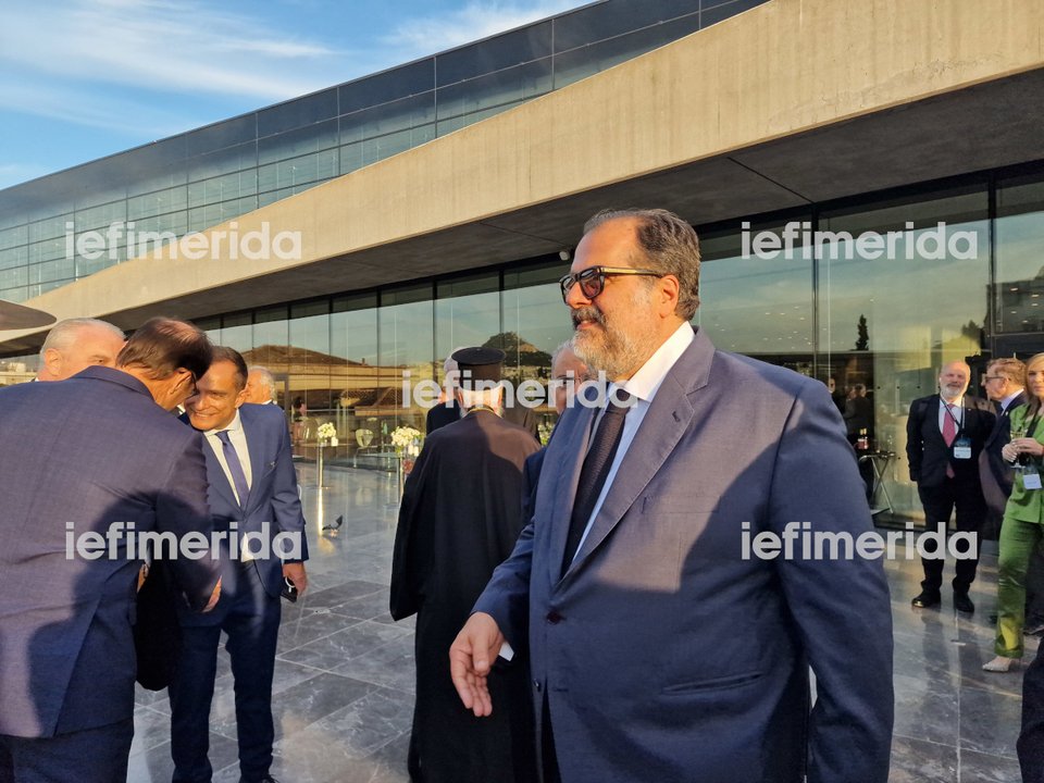 Νικόλας Πατέρας