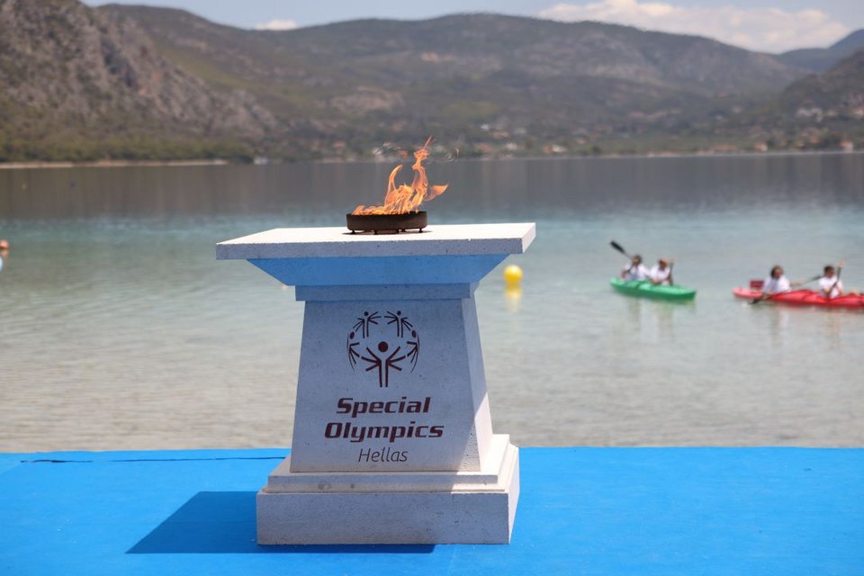 Εντυπωσιακή η έναρξη των Αγώνων