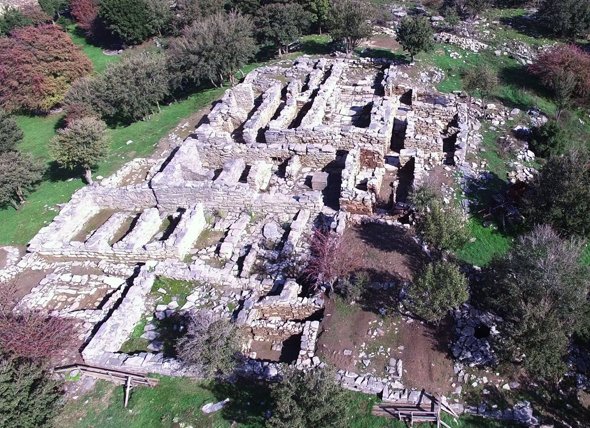 Άποψη του αρχαιολογικού χώρου Ζωμίνθου