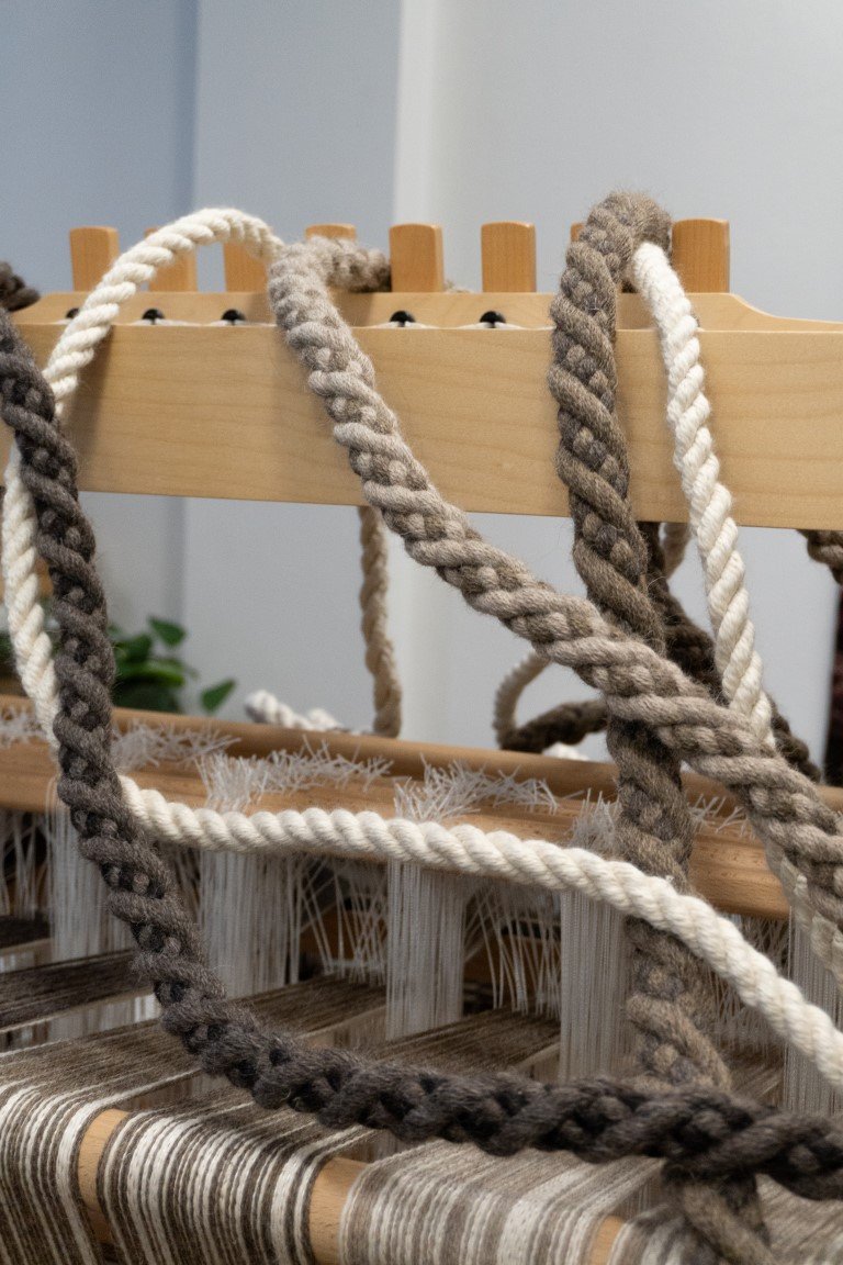 The Resilient Thread της Κατερίνας Νάκου