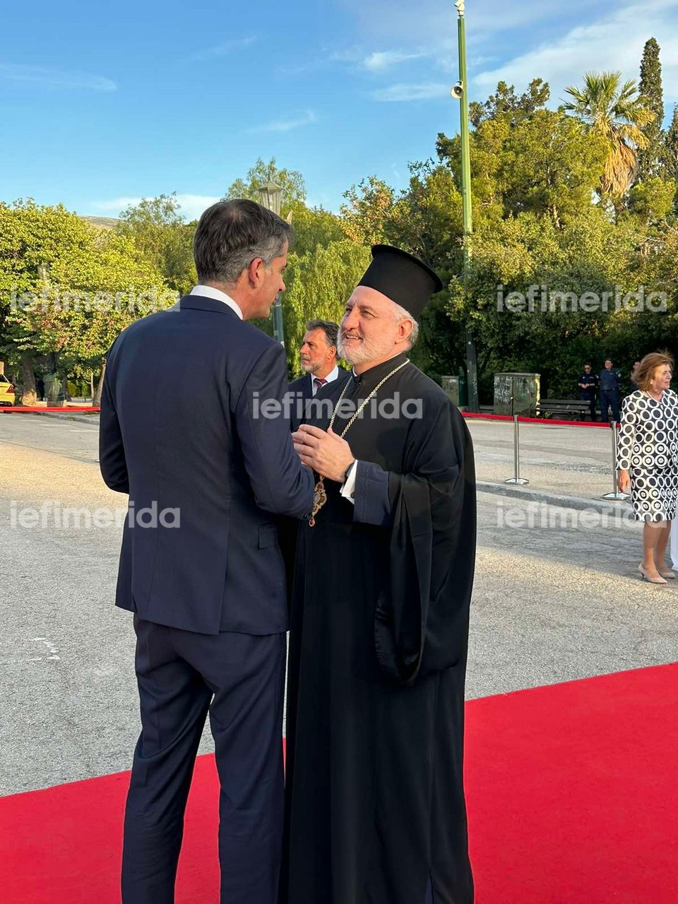 Αρχιεπίσκοπος Ελπιδοφόρος, Κώστας Μπακογιάννης