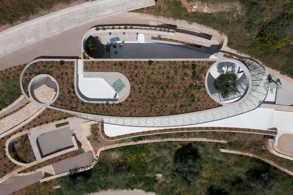 Αεροφωτογραφία της κατοικίας με drone