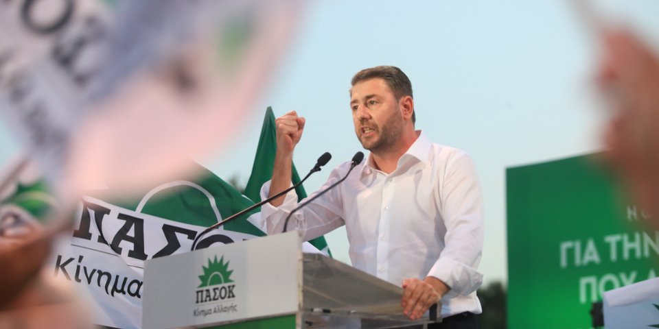 Ο Νίκος Ανδρουλάκης στην προεκλογική συγκέντρωση του ΠΑΣΟΚ στο Θησείο / Φωτογραφία: ΓΙΑΝΝΗΣ ΠΑΝΑΓΟΠΟΥΛΟΣ/EUROKINISSI