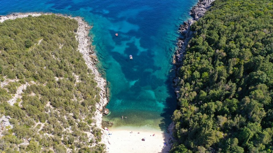 Κεφαλονιά άγνωστη παραλία