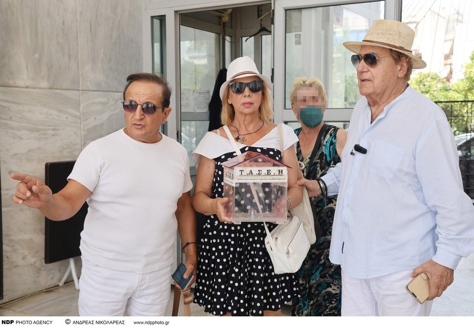 Σπύρος Μπιμπίλας, Δέσποινα Τσολάκη, Κώστας Βενετσάνος