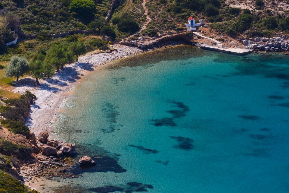 Τιρκουάζ κρυστάλλινα νερά