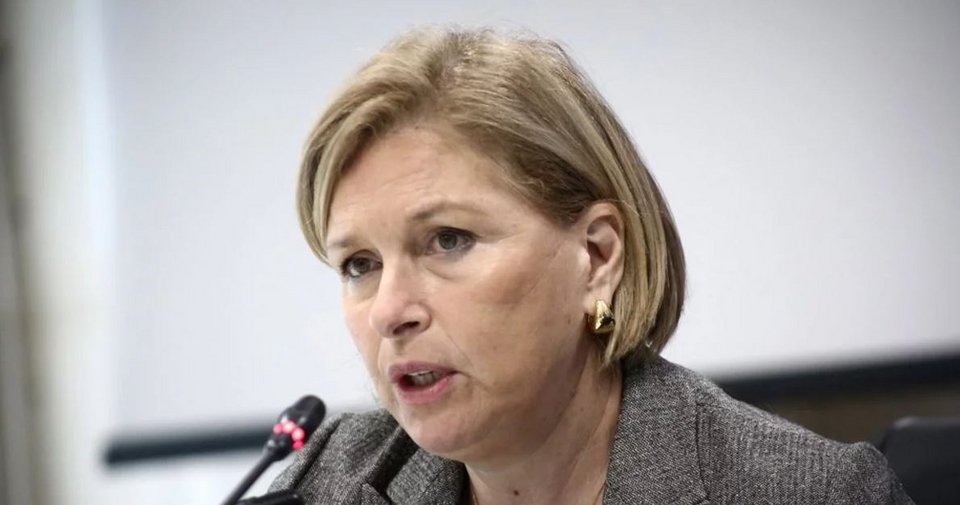 H σύζυγος του ιδιοκτήτης της Pal και πρώην αναπληρώτρια υπουργός Υγείας κα Μίνα Γκάγκα 