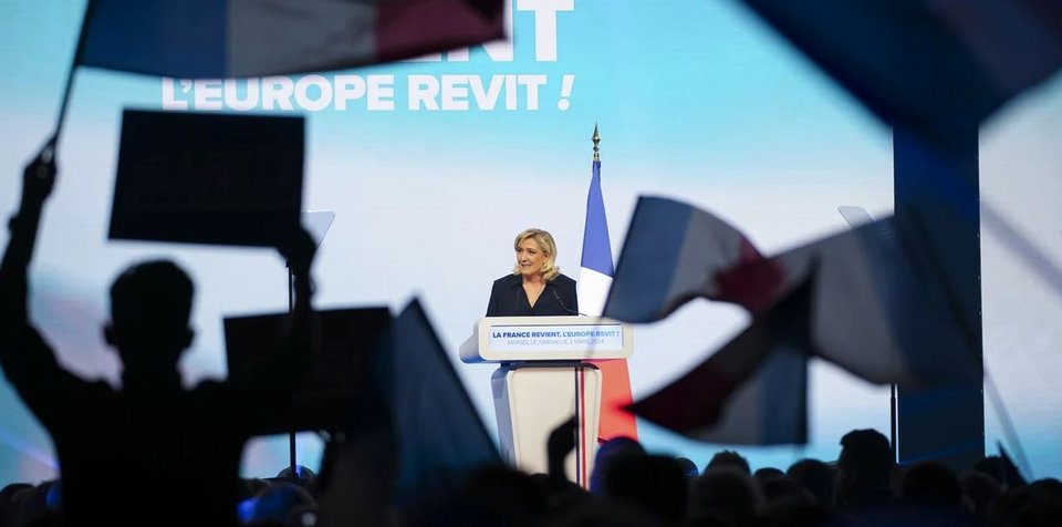 Η επικεφαλής της γαλλικής ακροδεξιάς, Μαρίν Λεπέν / Φωτογραφία: AP Photo / Daniel Cole
