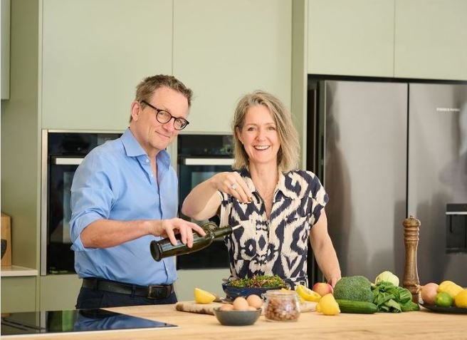 O Μάικλ Μόσλεϊ με τη σύζυγό του 