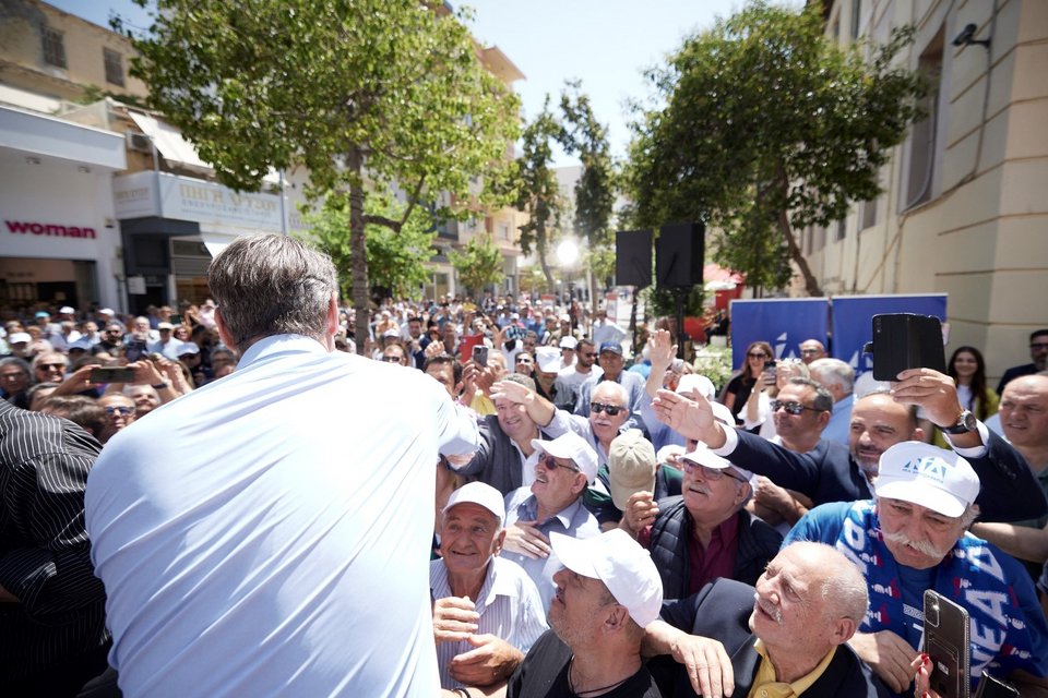 Ο Κυριάκος Μητσοτάκης απευθύνει χαιρετισμό στο Ηράκλειο -Φωτογραφία: Γρ. Τύπου Πρωθυπουργού/ΔΗΜΗΤΡΗΣ ΠΑΠΑΜΗΤΣΟΣ