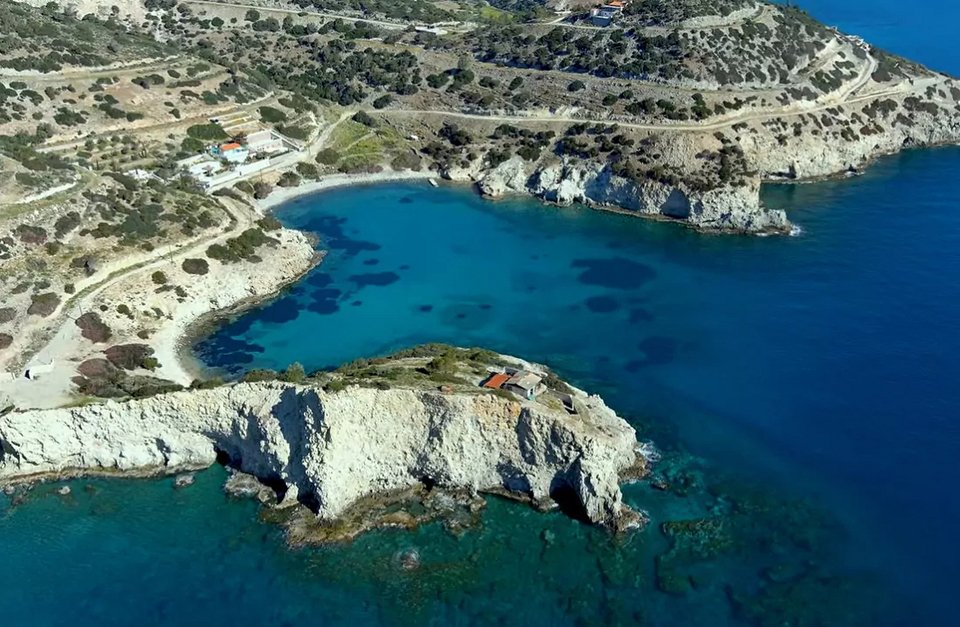 Η σμαραγδένια καρδιά στην Αίγινα