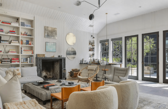 Barcelo/Beverly Hills Estates / MEGA