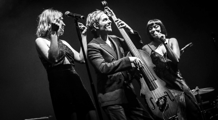 NOUVELLE VAGUE
