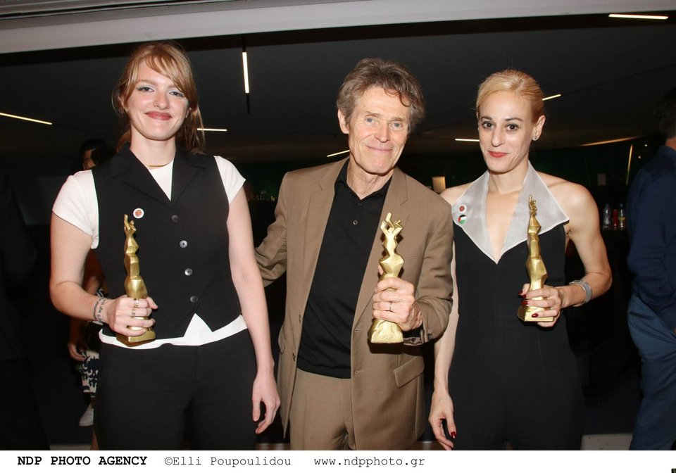 Φλομαρία Παπαδάκη (Νικήτρια Β΄ Γυναικείου Ρόλου «Animal»), Willem Dafoe (Νικητής Α΄ Ανδρικού Ρόλου «Inside»), Δήμητρα Βλαγκοπούλου (Νικήτρια Α΄ Γυναικείου Ρόλου «Animal»)