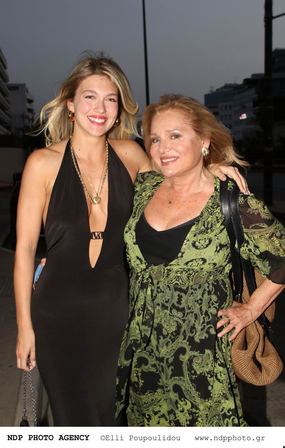 Κλέλια Ανδριολάτου (υποψήφια Α΄ Γυναικείου Ρόλου «Ο τελευταίος ταξιτζής»), Μαρία Καβογιάννη