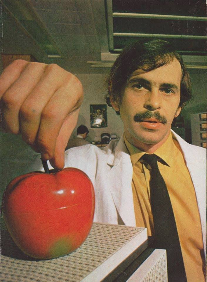 Με την… Apple των Βeatles