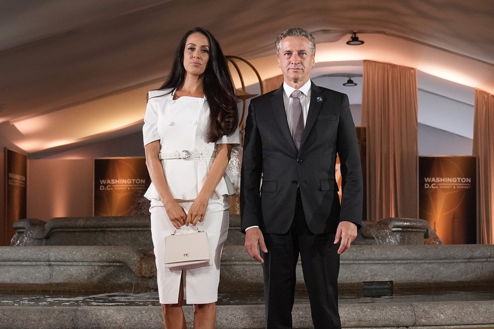 Ο Σλοβένος πρωθυπουργός Ρόμπερτ Γκολόμπ και η σύζυγός του Τζάνα Νεμέκ Γκολόμπ