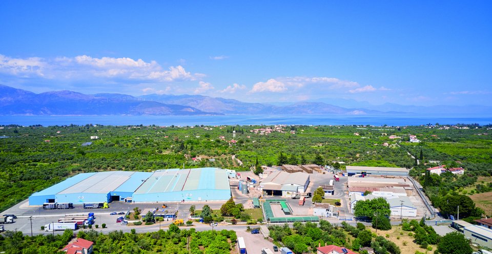 Οι εγκαταστάσεις της εταιρείας στο Αίγιο