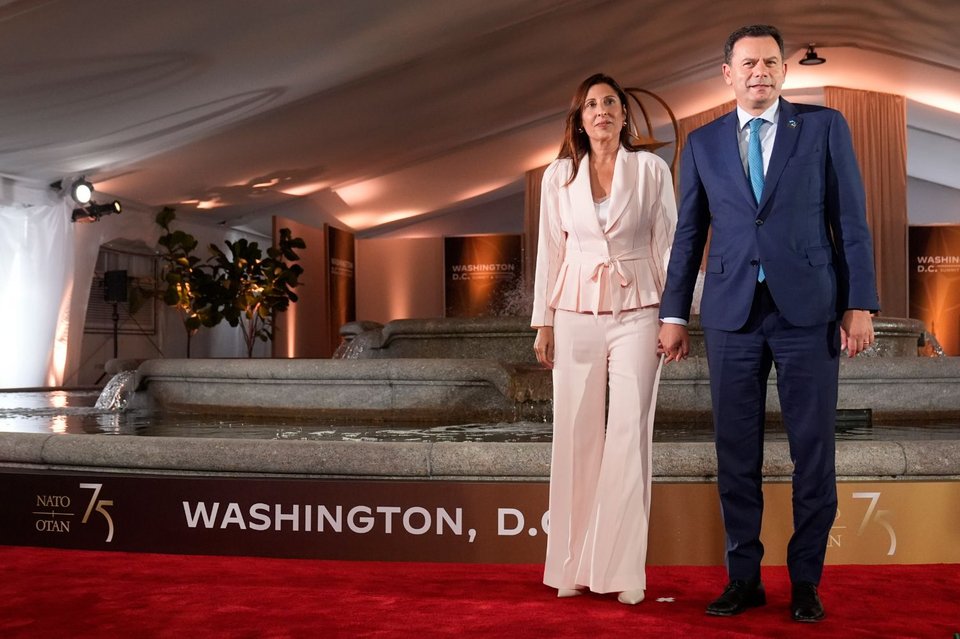 O πρωθυπουργός της Πορτογαλίας Λούις Μοντενέγκρο και η σύζυγός του Κάρλα