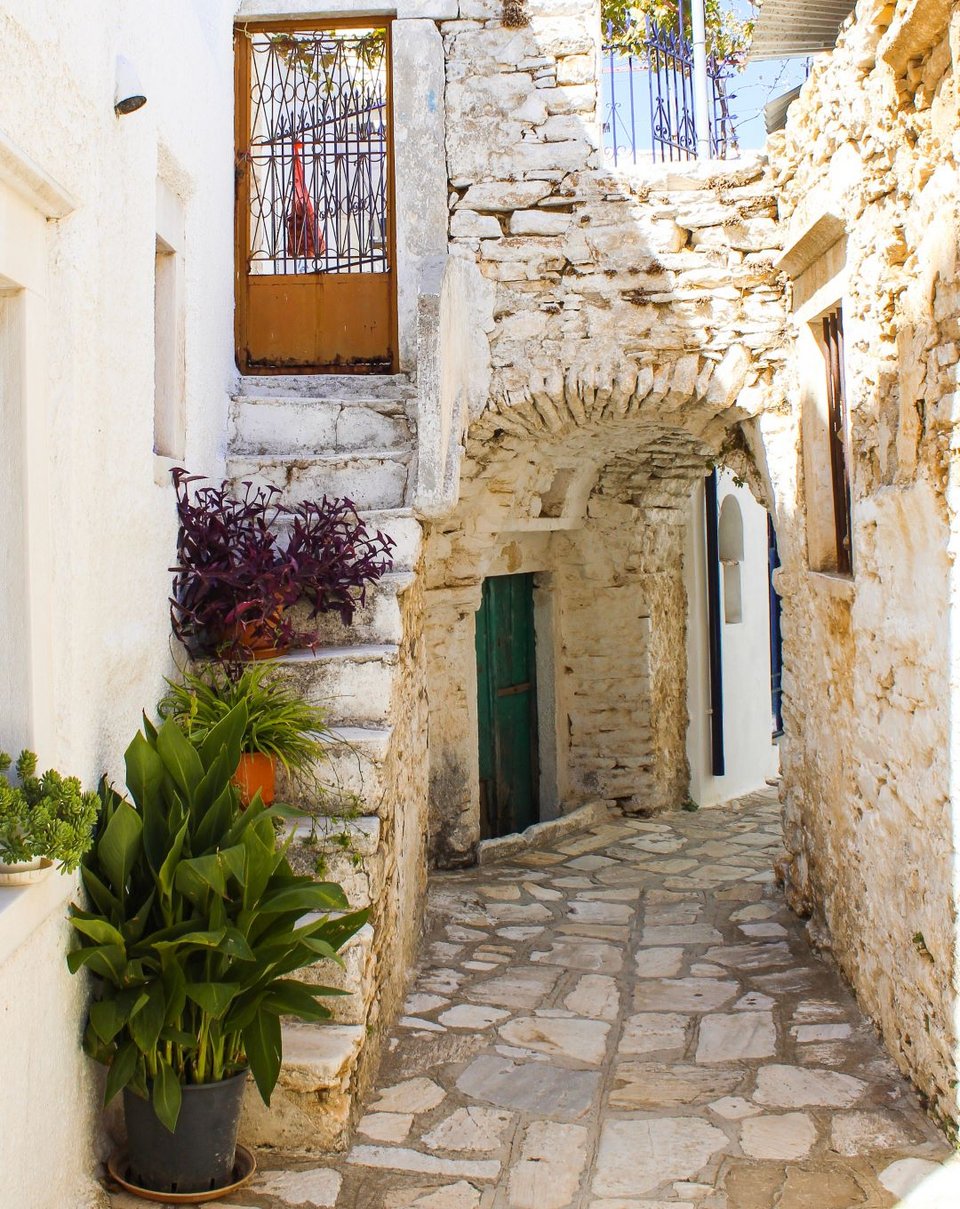 Νάξος χωριά διακοπές
