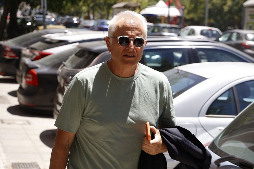 Ο Γιάννης Ραγκούσης