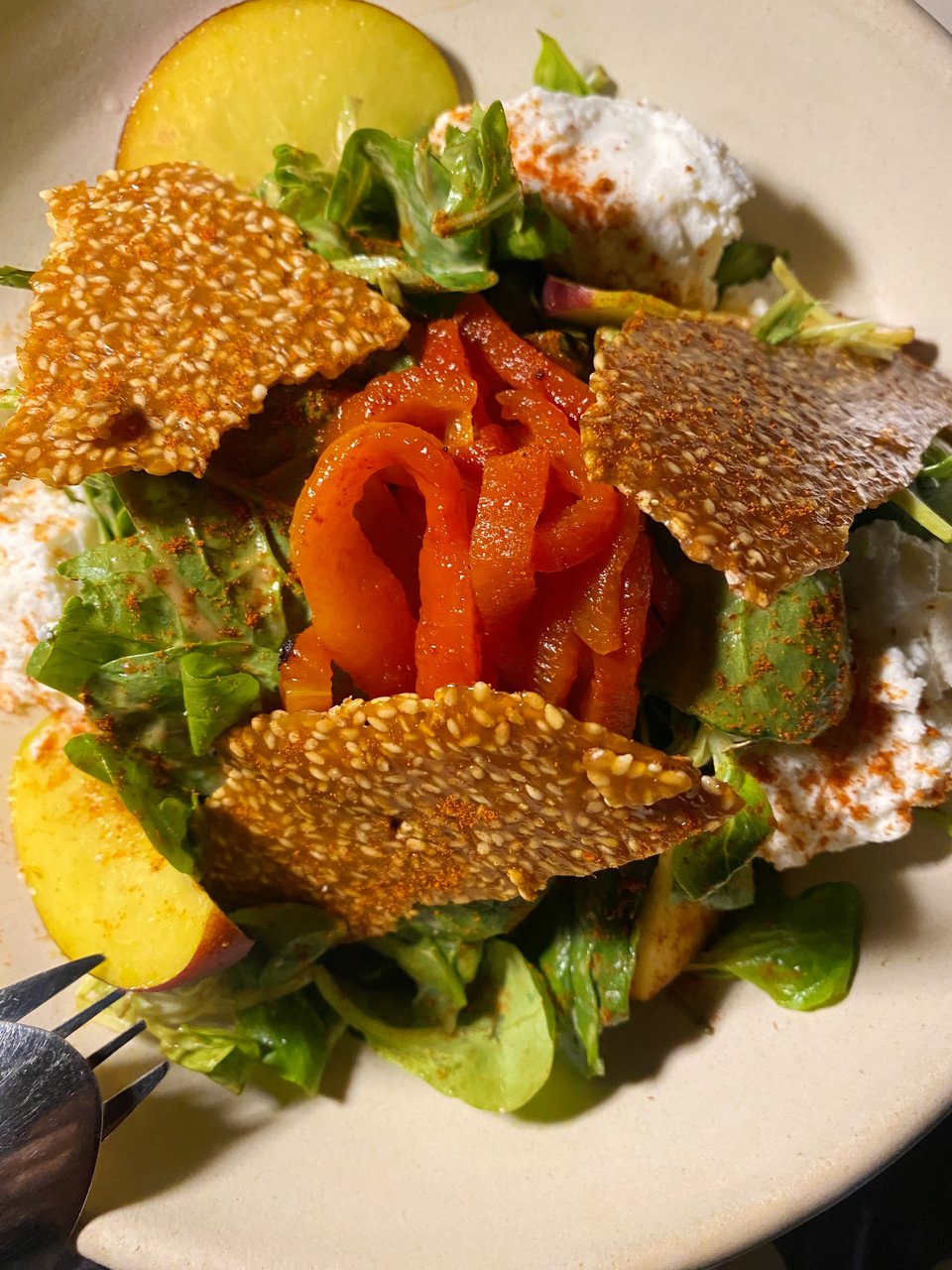 Σαλάτα με παστέλι  / Φωτογραφία: Μάνος Λειβαδάρος/iefimerida