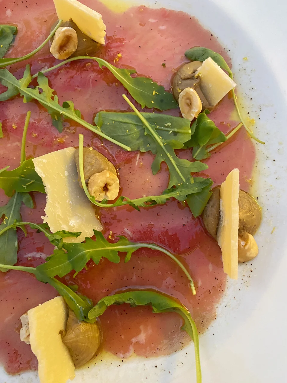 Καρπάτσιο μοσχαριού.