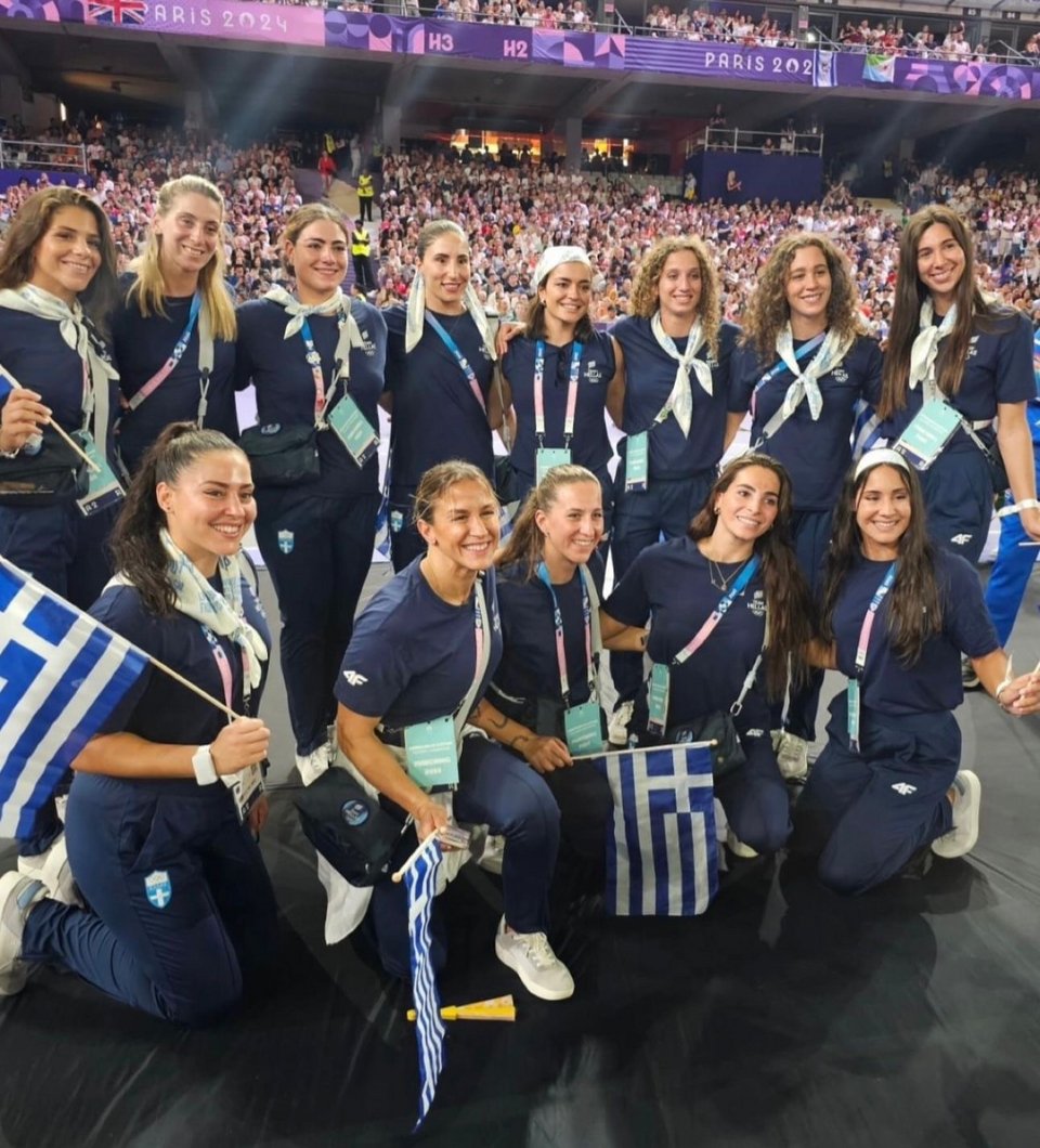 Η Ελληνική Αποστολή στην Τελετή Λήξης των Ολυμπιακών Αγώνων του Παρισιού, 2024