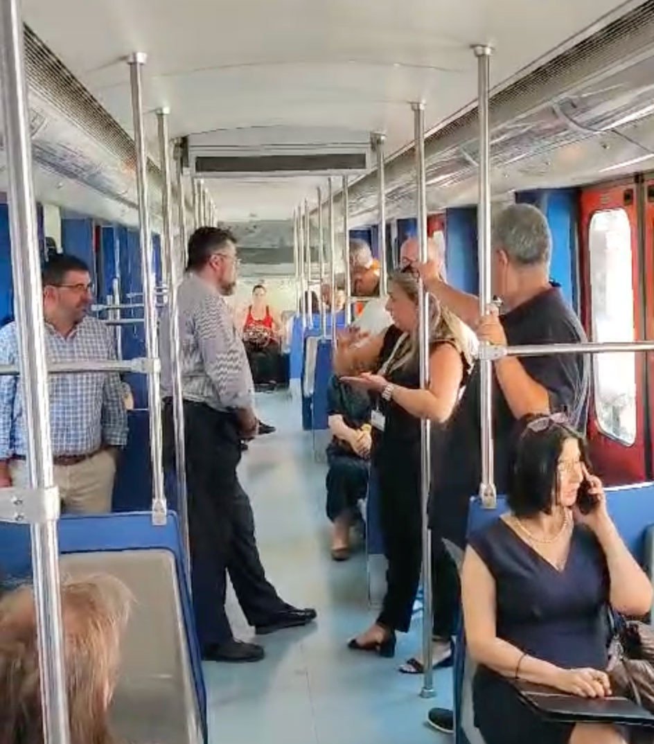 Αυτοψία Βασίλη Οικονόμου στη Γραμμή 1 του Μετρό στον Πειραιά και στα αμαξοστάσια Πειραιά και Νέου Φαλήρου