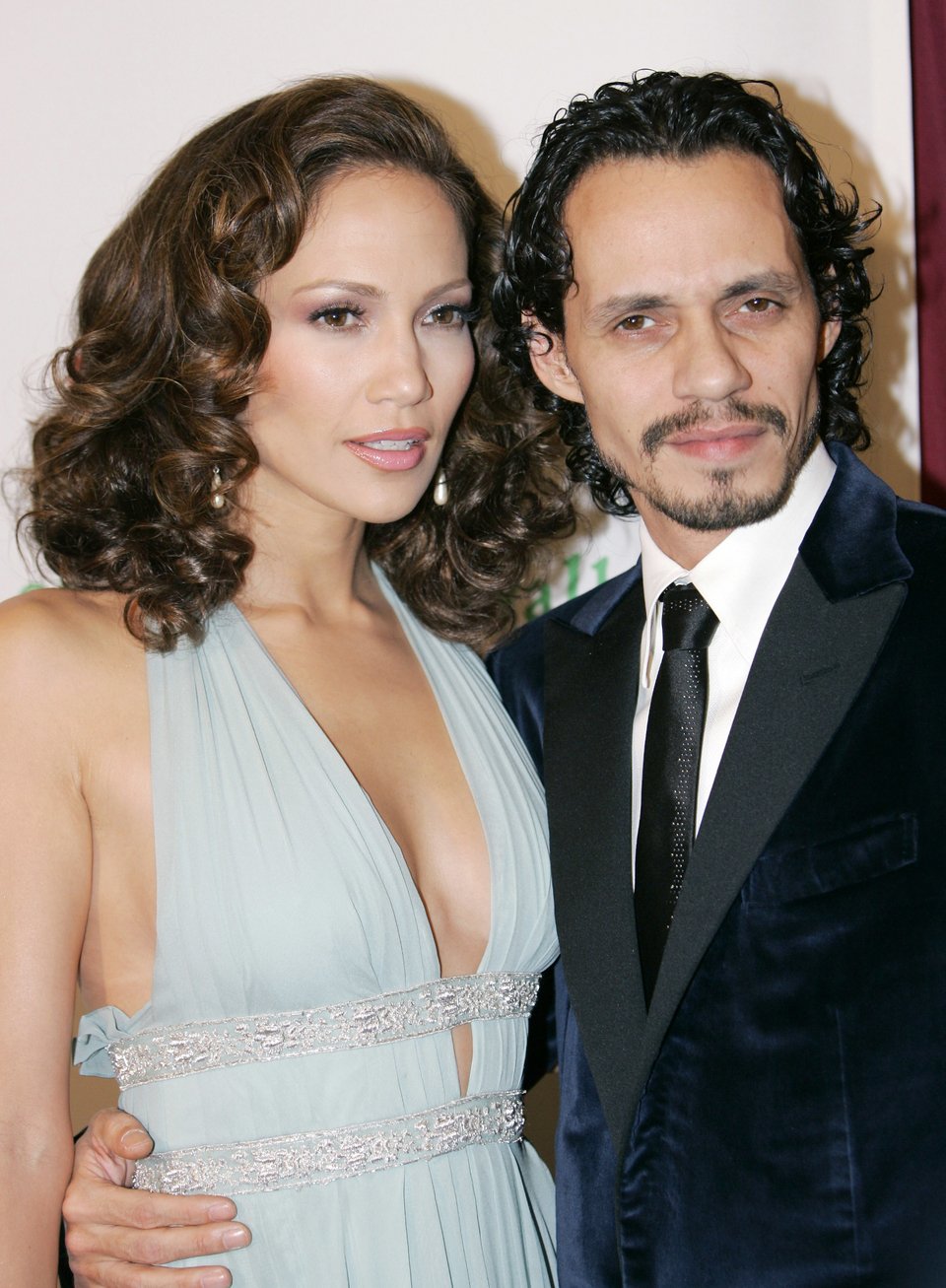 Η Jennifer Lopez ποζάρει με τον σύζυγό της Marc Anthony στις 9 Νοεμβρίου 2006