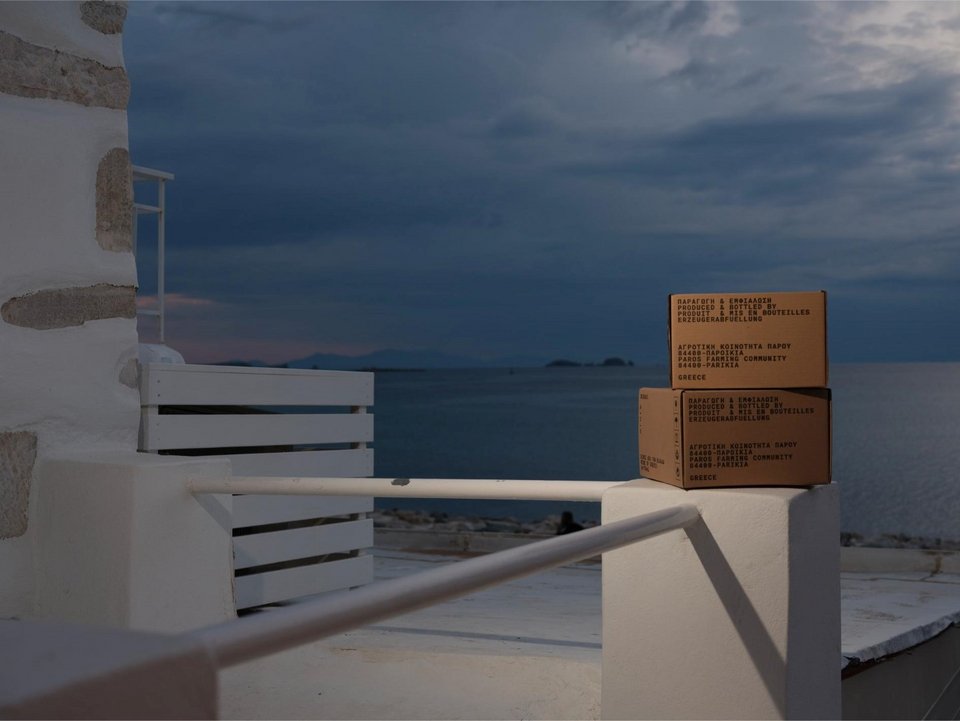 Το Paros Farming Community κυκλοφορεί το Seiradi Rosé Vin Mousseux Extra Brut